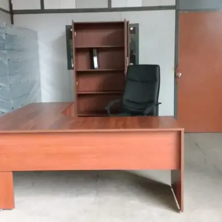 escritorios de melamina en famuebla
